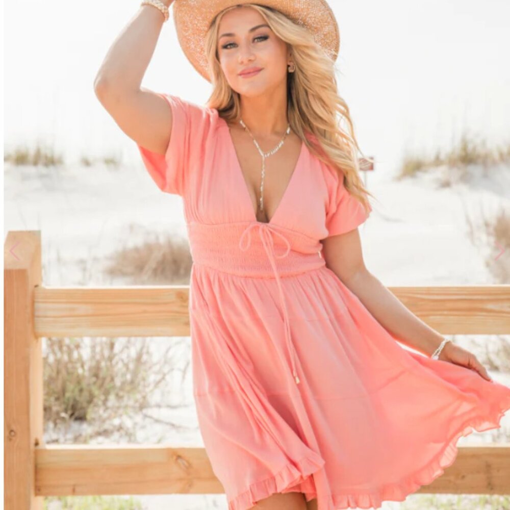 Pink Lilly Coral Dress, size small